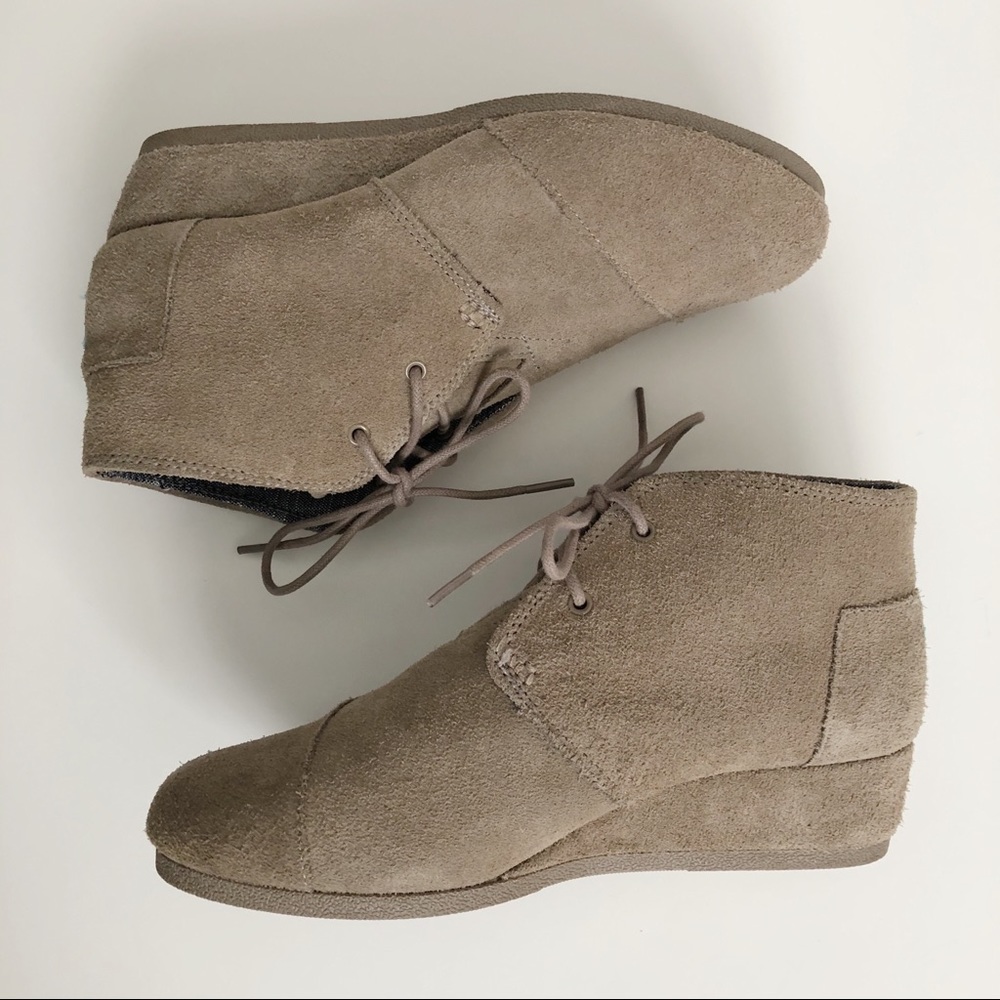 Toms Suede Wedge Booties - Picture 4 of 7